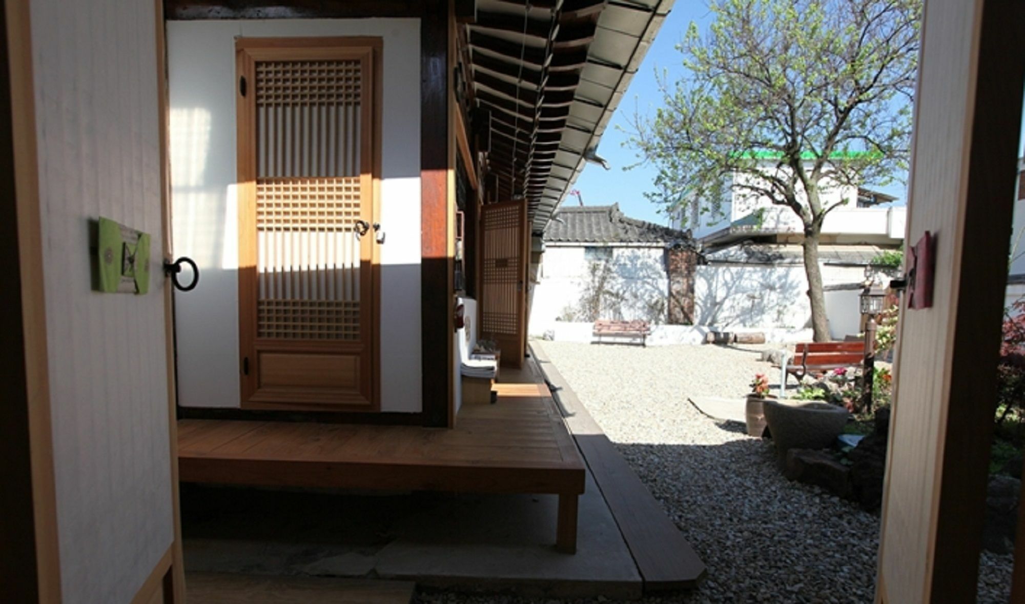 Dukmanjae Hotel Jeonju Exterior photo